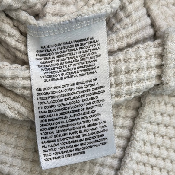 Cozy Cream Cropped Sweater - Picture 3 of 5